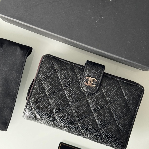 SOLD❌ Authentic Chanel French Wallet - Picture 1 of 13